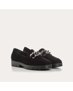 Suede moccasins with chain jewel