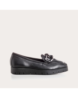 Leather compensated loafers with golden or silver accessories