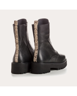 Boots Chelsea black flat grained leather with elastic