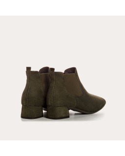 Bottines Chelsea en cuir velours avec élastiques