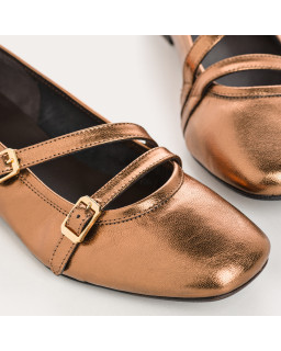 Babies en cuir métallisé bronze à doubles brides