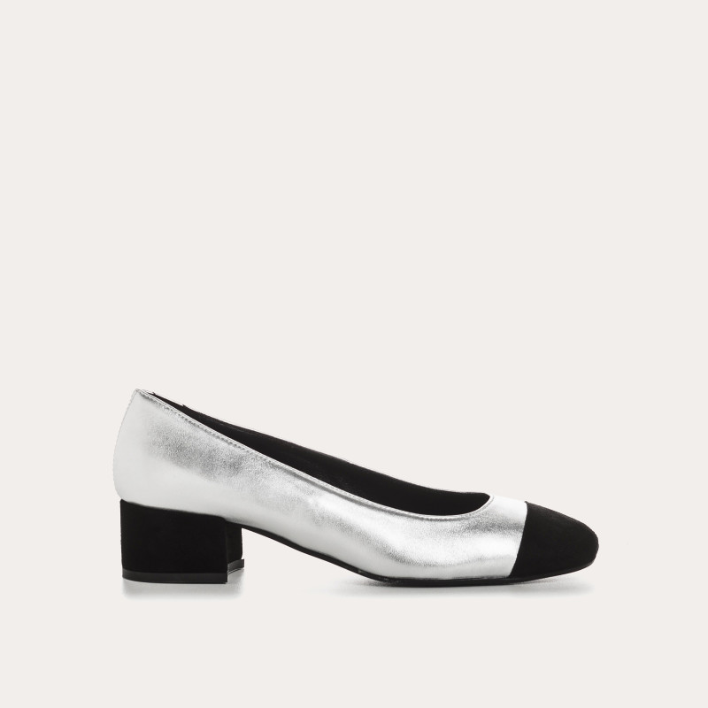 Ballerinas with two-tone metallic leather