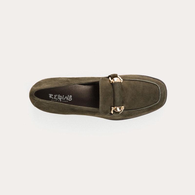 Suede moccasins with notched soles and golden accessories