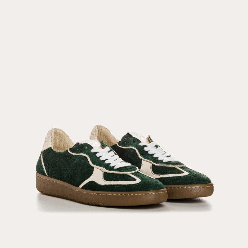 Sneakers for women with suede laces and smooth leather