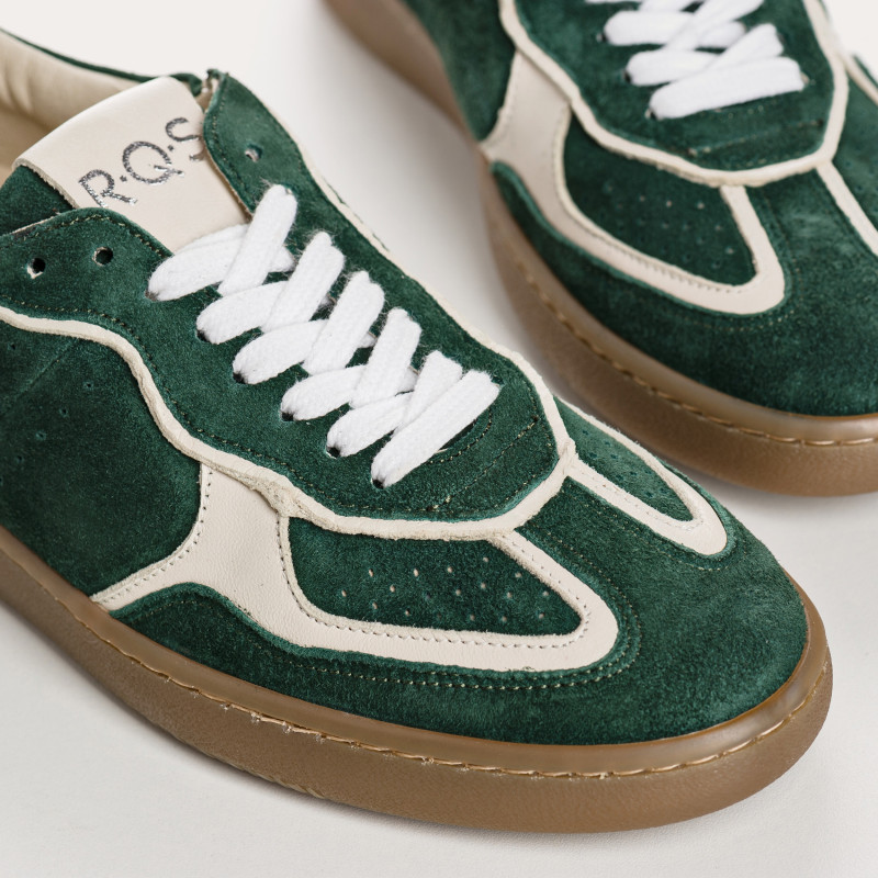 Sneakers for women with suede laces and smooth leather