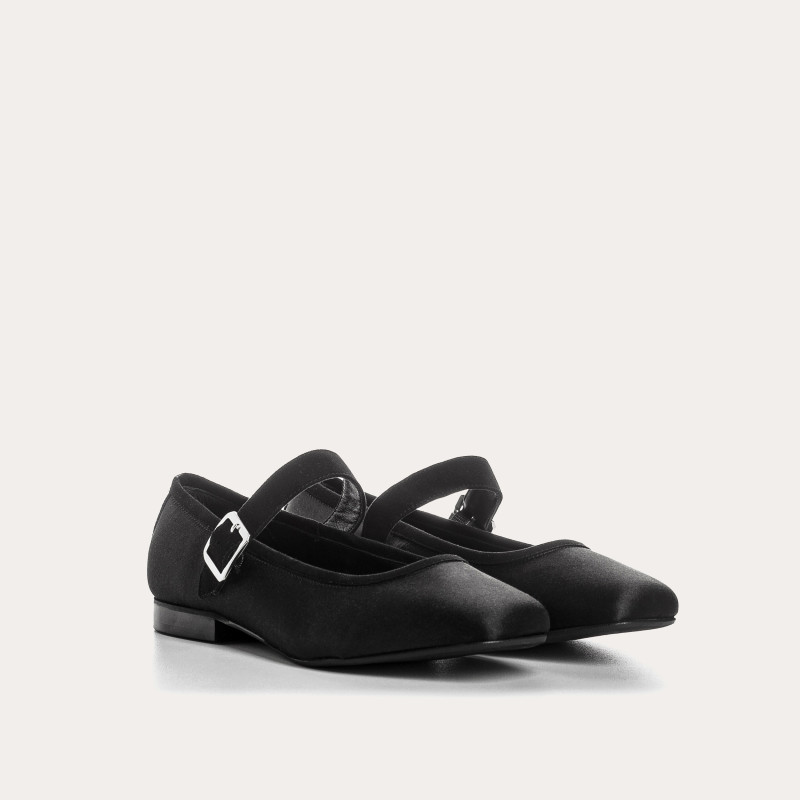 Silk mary janes with silver flanges and loops