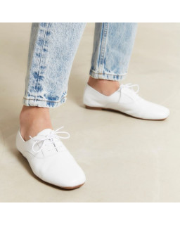 Deck leather flat woman with laces tone on tone