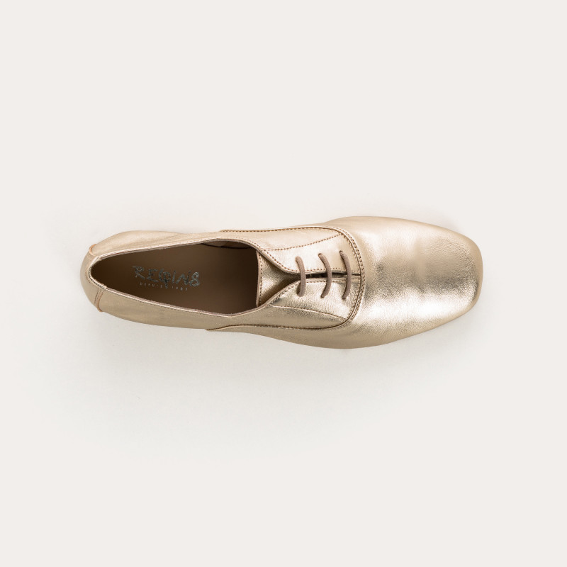 Metallic leather flat derbies with laces tone on tone