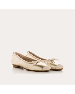 Flat ballerinas with metallic leather knot