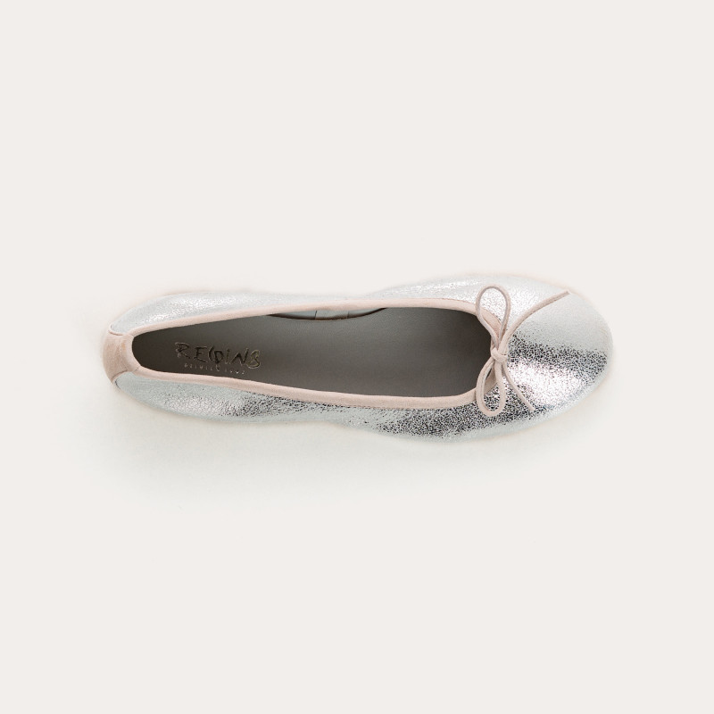 Carmen crackled leather CC ballerinas | Reqins