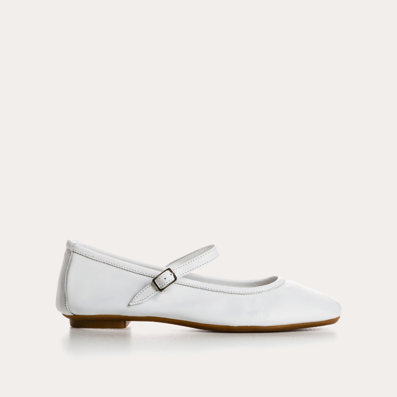 MARY JANES Honor CC leather with elegant straps