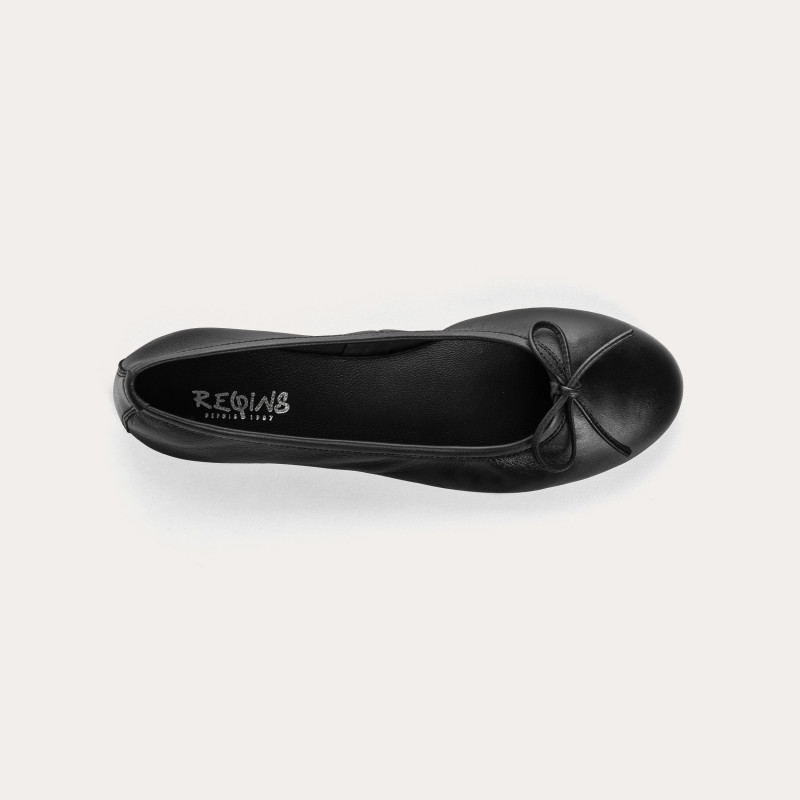 Flat bowl flat ballerinas with rounded butt