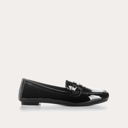 Hema CC women's textured patent leather loafers | Reqins