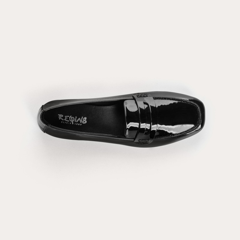 Hema CC women's textured patent leather loafers | Reqins