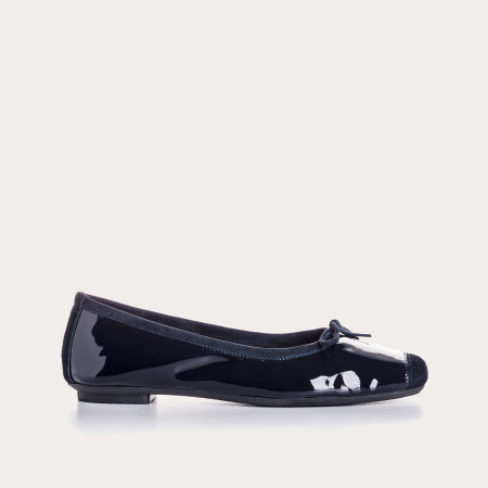 Harmony square-tipped leather ballerinas