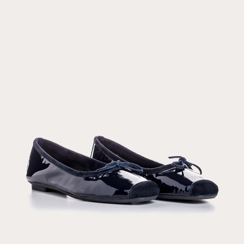 Harmony square-tipped leather ballerinas