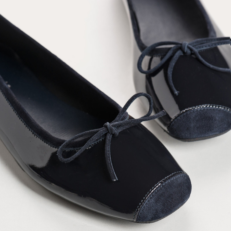 Harmony square-tipped leather ballerinas