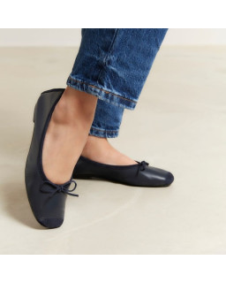 Flat Ballerinas with Smooth Leather Knot and Suede