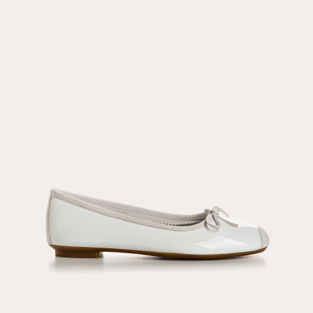 Planted leather bow ballerinas with suede reinforcement