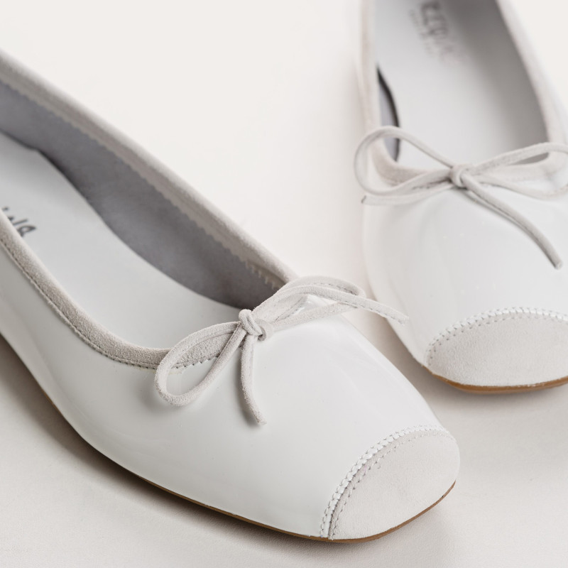 Planted leather bow ballerinas with suede reinforcement