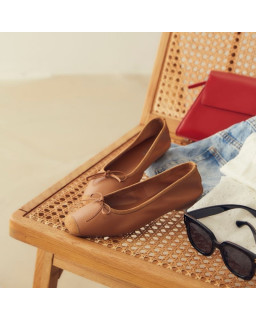 Flat Ballerinas with Smooth Leather Knot and Suede