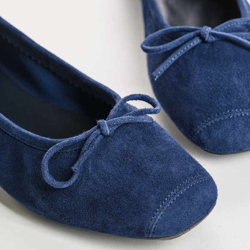 Ballerinas Flexible Leather Harmony: Premium Comfort and Elegance