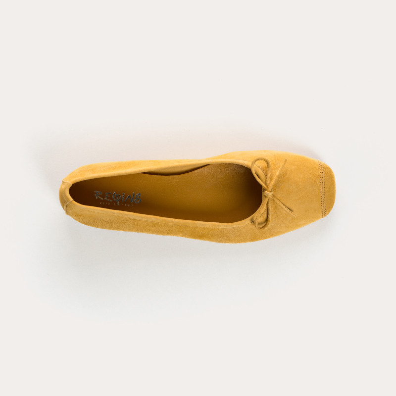 Ballerinas Flexible Leather Harmony: Premium Comfort and Elegance