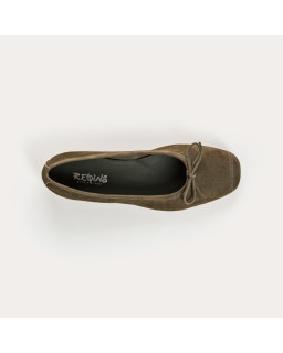 Ballerinas Flexible Leather Harmony: Premium Comfort and Elegance