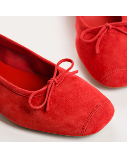 Ballerinas Flexible Leather Harmony: Premium Comfort and Elegance