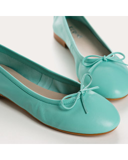 Flat bowl flat ballerinas with rounded butt