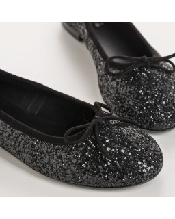 Flat ballerinas with steeped fabric knot with rounded butt