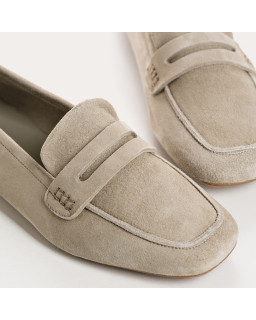 Mocassins Hema cuir velours CC Femme : style et modernité | Reqins