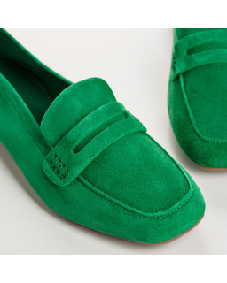 Mocassins Hema cuir velours CC Femme : style et modernité | Reqins