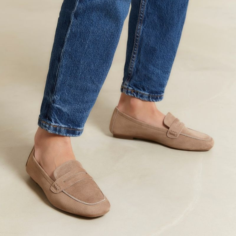 Loafers Hema CC in sUEDE square toe