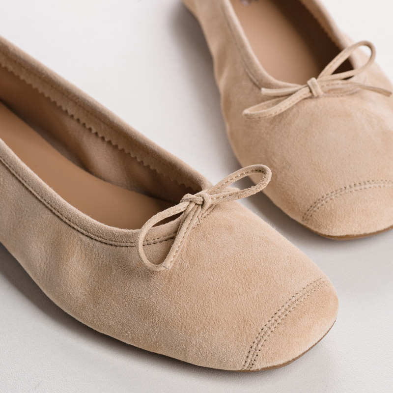 Ballerinas Flexible Leather Harmony: Premium Comfort and Elegance