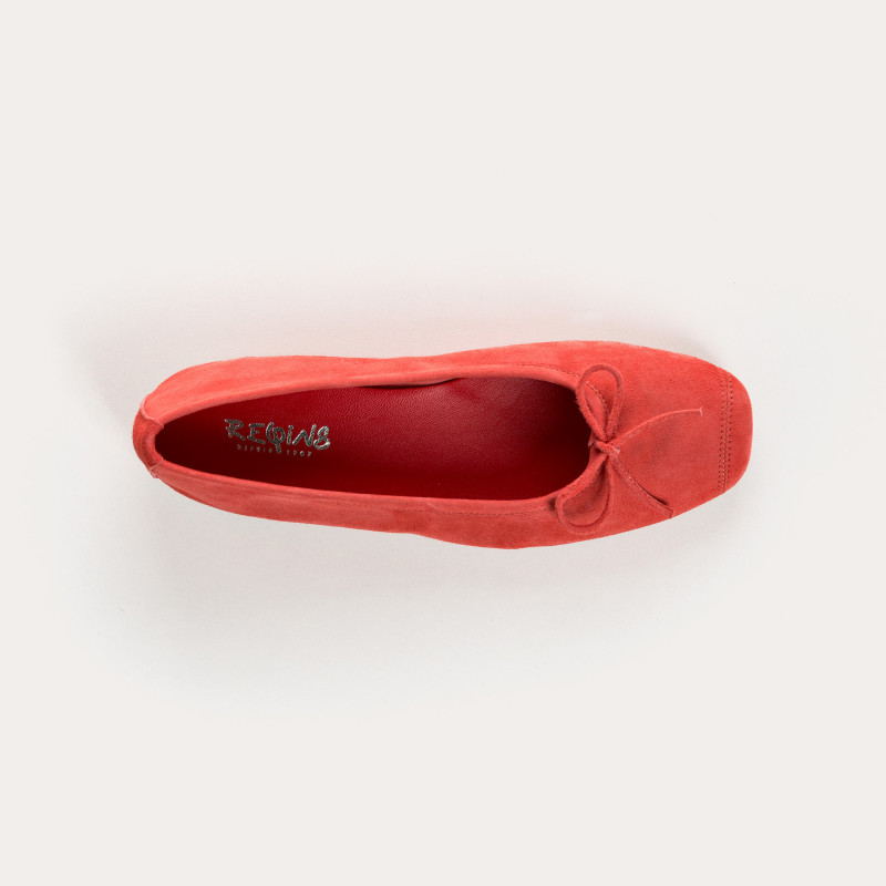 Ballerinas Flexible Leather Harmony: Premium Comfort and Elegance