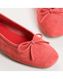 Ballerinas Flexible Leather Harmony: Premium Comfort and Elegance