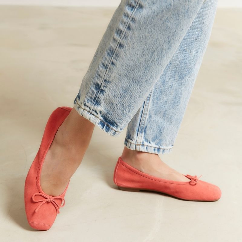 Ballerinas Flexible Leather Harmony: Premium Comfort and Elegance