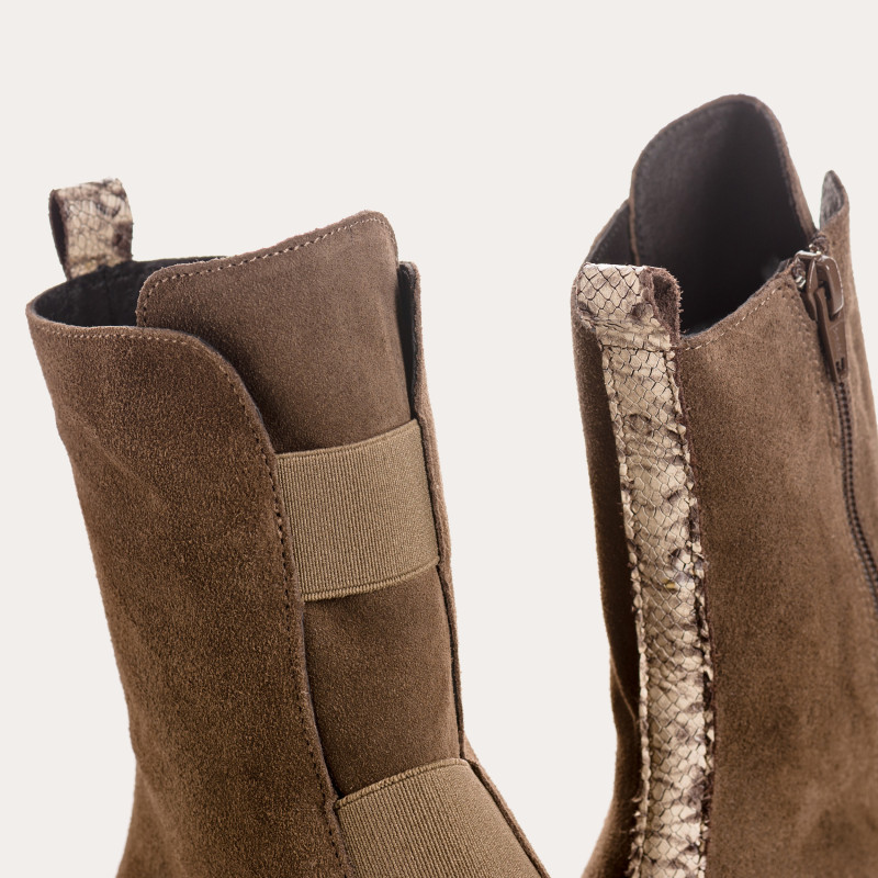 Boots chelsea velvet leather with elastic and interior zip