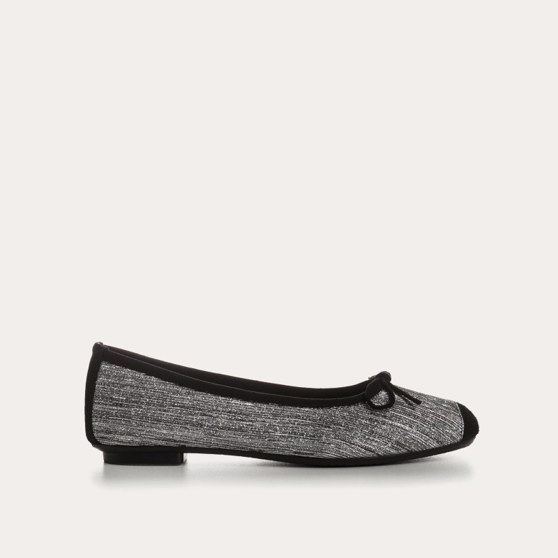 Flat Ballerinas with Metallic Pleated Leather Knot