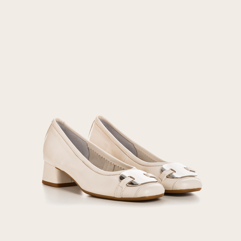 KLARISSA SOFT LEATHER HEELED BALLERINAS - Elegance & Comfort | Reqins