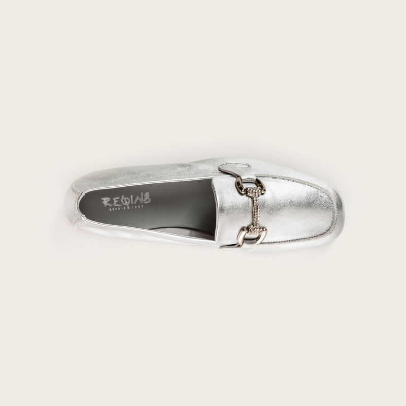 Silver moccasins Hamilton leather | Elegance & Brightness - Reqins