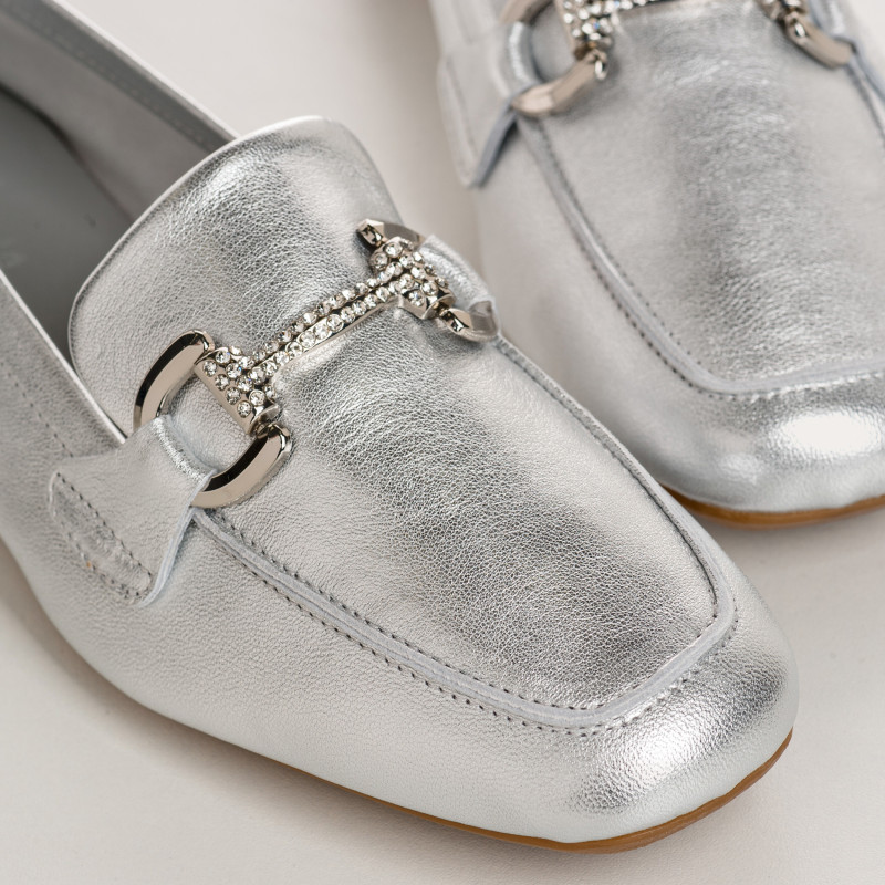 Silver moccasins Hamilton leather | Elegance & Brightness - Reqins