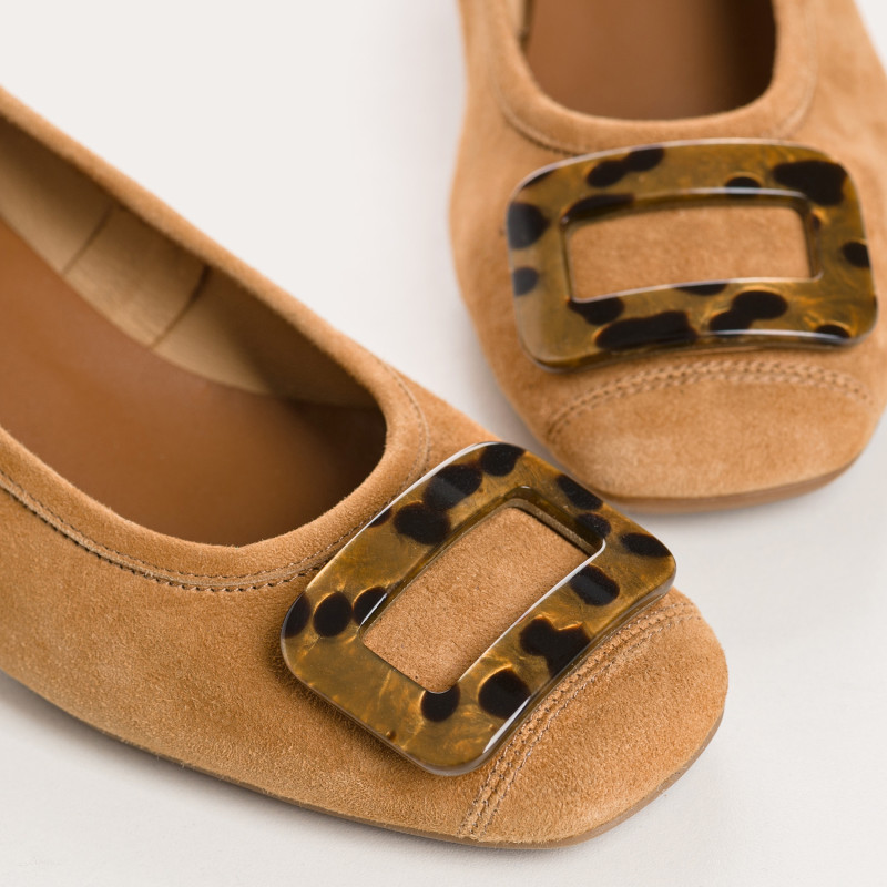 Kornelia Ballerina with Suede Heels - Reqins