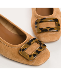 Kornelia Ballerina with Suede Heels - Reqins