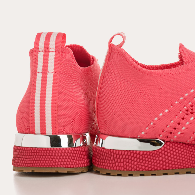 Ines crochet sneakers - Urban Elegance & Comfort