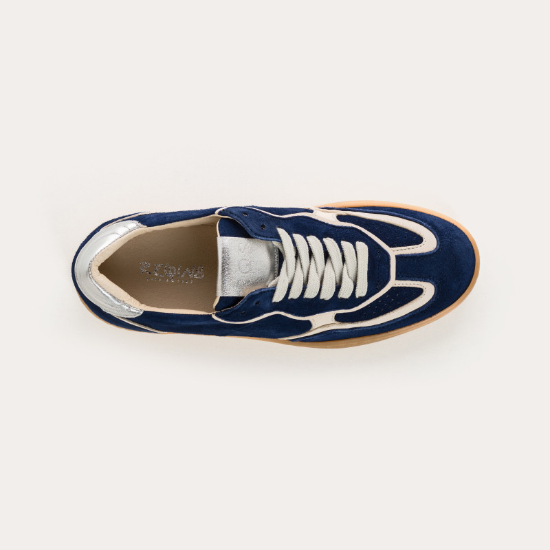 Sneakers for women with suede laces and smooth leather