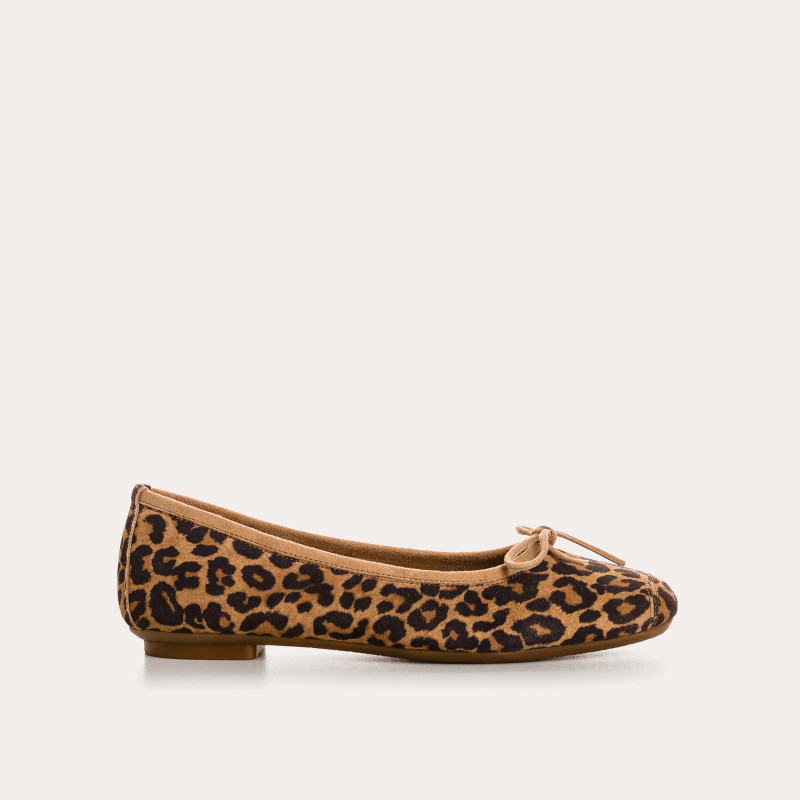 Leopard Ballerinas Women: Wildlife Elegance and Trend