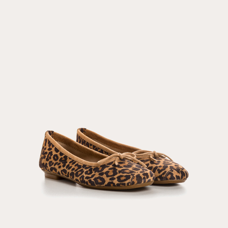 Leopard Ballerinas Women: Wildlife Elegance and Trend
