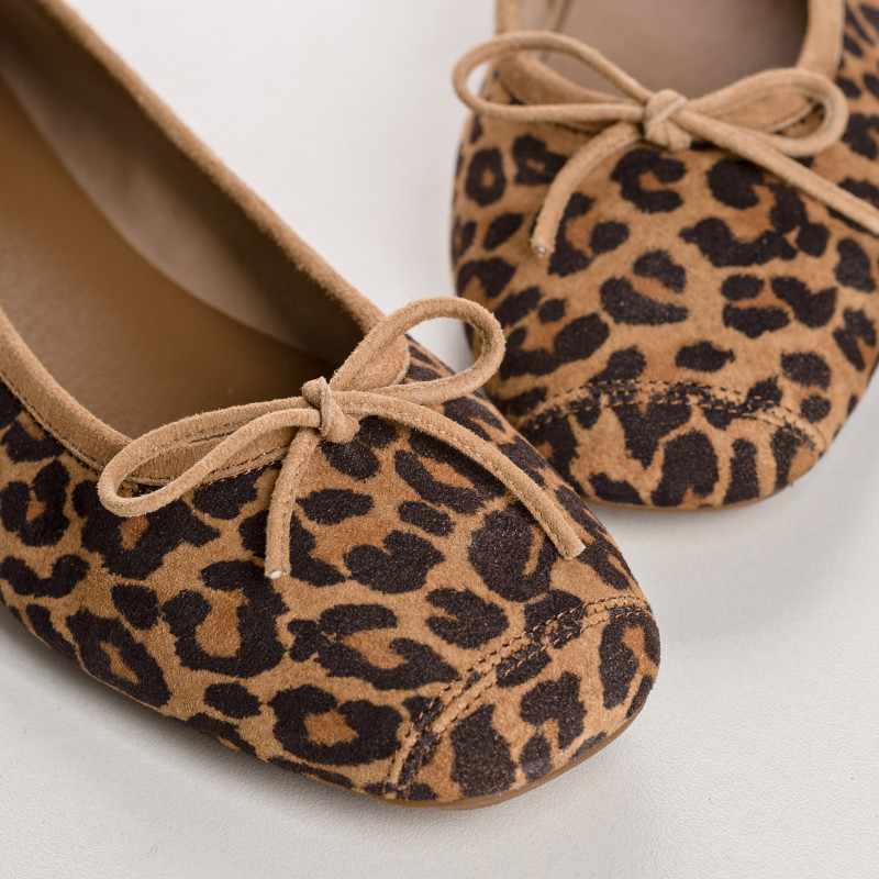 Leopard Ballerinas Women: Wildlife Elegance and Trend